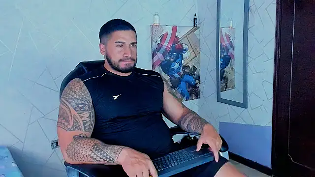 Cristian Walker online show from February 1, 10:44 pm