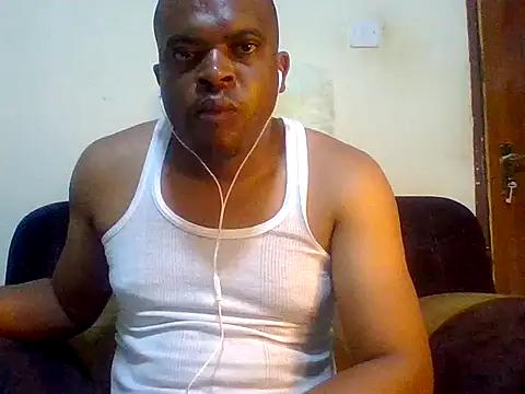 lui cuuty online show from October 5, 12:25 am