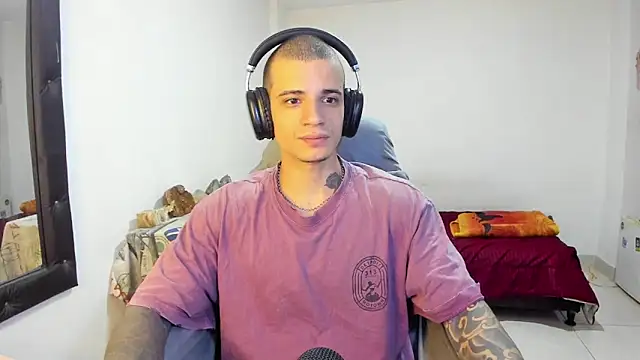 Balo lovers online show from April 1, 3:09 pm