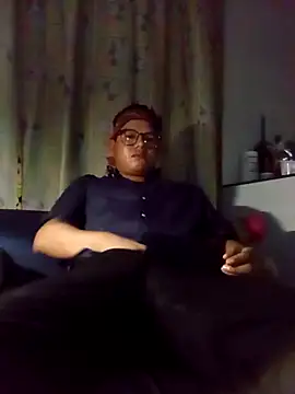 Daniel cruz online show from December 31, 5:22 am
