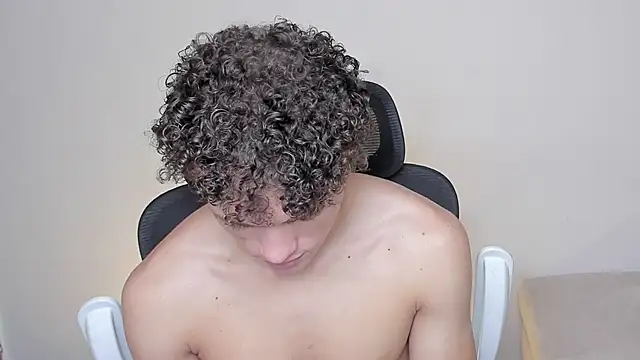 laurent nova online show from October 20, 4:11 pm