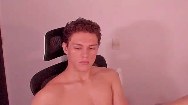 laurent nova online show from March 23, 7:25 am