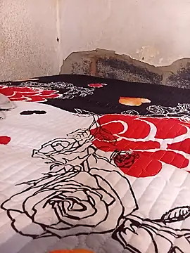 Uncletee112 online show from February 3, 10:31 am