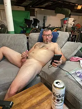 bongripingclitlicker online show from June 3, 4:36 am