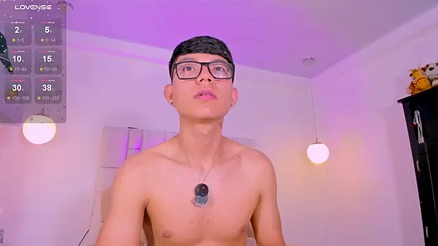 CodyTwink online show from April 11, 5:38 pm