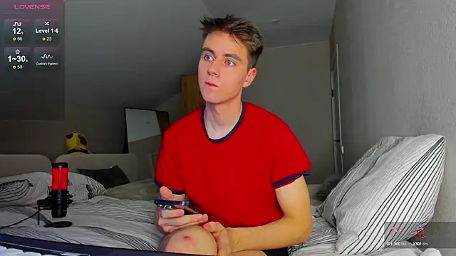 TaisonBrownX online show from January 12, 3:03 pm