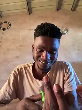 Snapshot of HottSledge chatting on March 8, 12:39 pm HottSledge online show from March 8, 12:39 pm