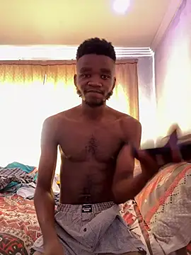 Snapshot of HottSledge chatting on March 7, 7:52 am HottSledge online show from March 7, 7:52 am