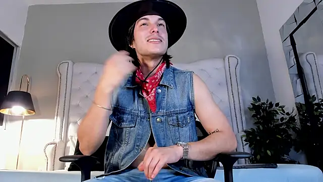 Karimferrer online show from November 14, 8:43 pm