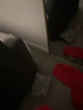 BigBiggs00 online show from March 8, 3:48 am