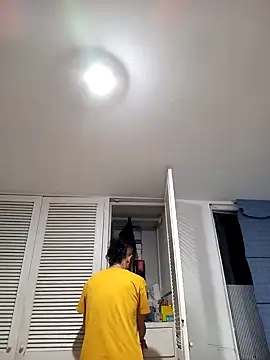 weedmanhot28 online show from December 6, 11:58 pm