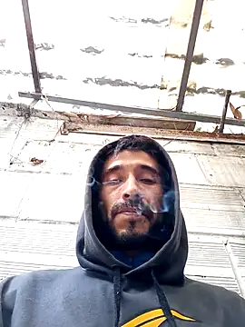 weedmanhot28 online show from October 18, 8:14 pm