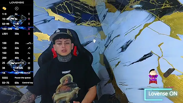 Kevin22 222 online show from February 19, 4:53 am