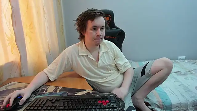 iliaskrislove online show from March 29, 8:58 am