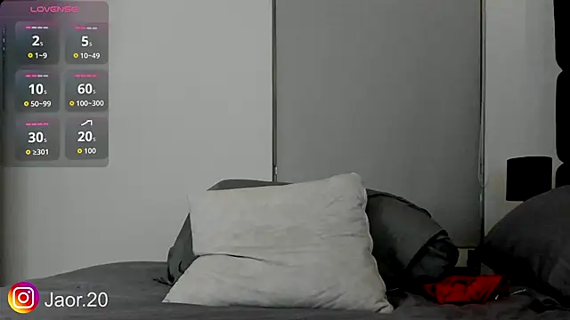 Jaor owens20 online show from October 15, 1:35 am