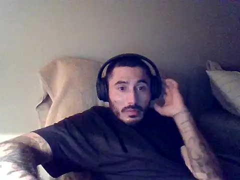 tengocanicas online show from November 14, 4:48 am