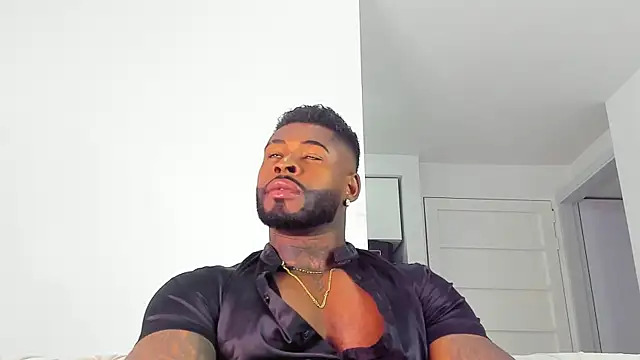 Makonneen online show from October 26, 6:37 am