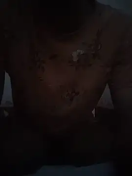 Snapshot of hairy_gun chatting on October 17, 8:07 am hairy gun online show from October 17, 8:07 am