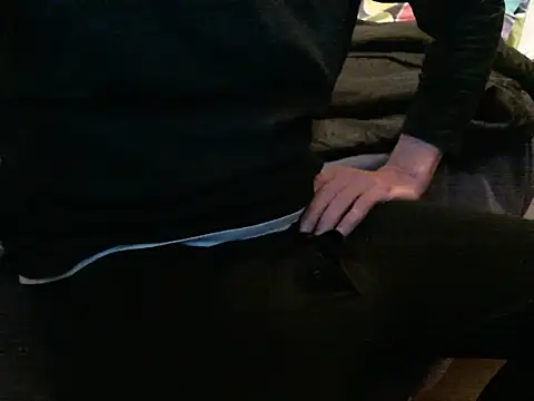 bravo23toro online show from March 6, 9:34 pm