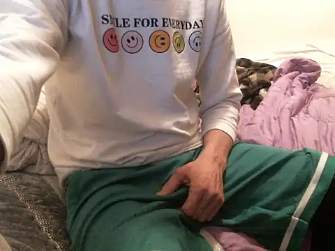 bravo23toro online show from January 10, 11:31 pm