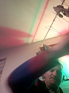 BigDDave6979 online show from February 2, 2:32 am