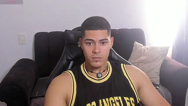 Iamdylan777 online show from April 1, 1:41 pm