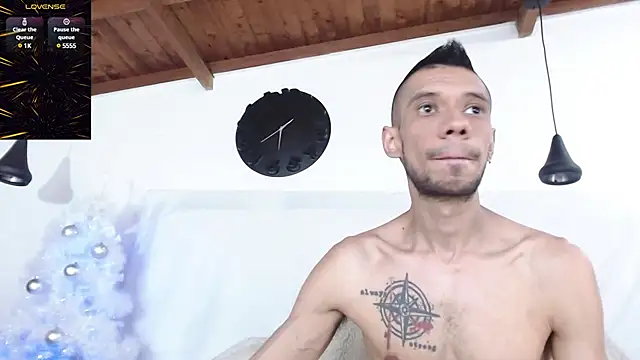 Snapshot of BIGZEHUZ chatting on December 9, 7:46 pm BIGZEHUZ online show from December 9, 7:46 pm