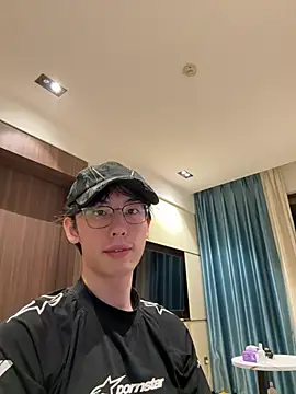 1a1a1alll online show from April 5, 2:24 pm