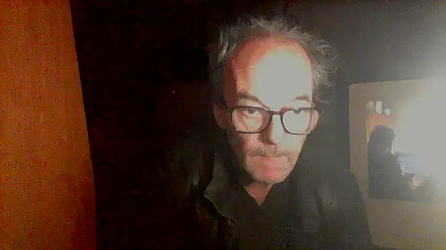 nice6incs online show from December 22, 11:57 pm