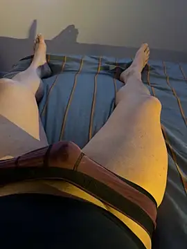 MatthewEmme online show from December 3, 10:07 pm