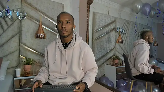 JamesParck online show from February 17, 12:16 pm