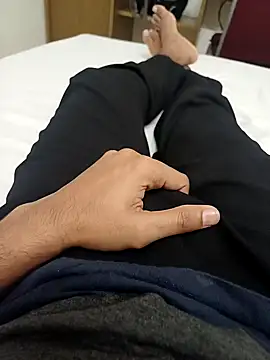 littlehornysons online show from February 10, 7:17 pm