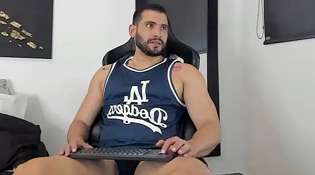 Dereck vega online show from January 30, 6:54 pm