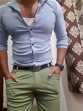 Guyinshortss online show from March 31, 7:37 pm