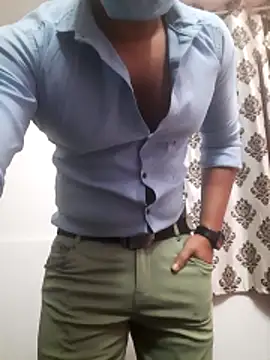 Guyinshortss online show from April 11, 9:07 pm