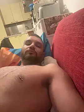 Lucarete online show from April 7, 7:25 pm