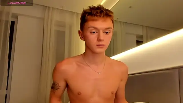 agelandreww online show from December 26, 3:20 pm