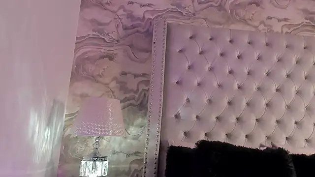 Kev jenner online show from February 22, 6:59 pm