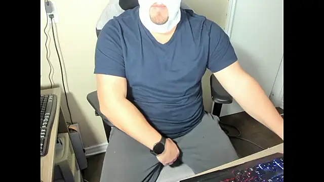 fatboi2slim123 online show from March 24, 1:44 am