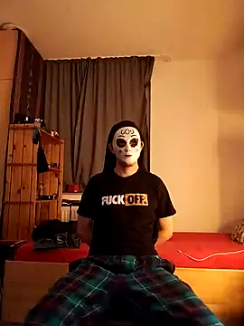 Dennis 2024 online show from January 9, 5:44 am