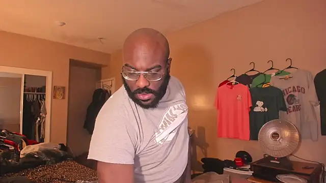 MrChuckDailyXXX online show from January 7, 7:46 am