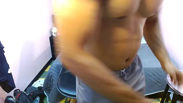 Thiago Summers online show from October 6, 2:44 pm