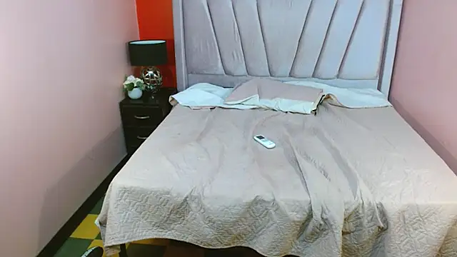 Thiago Summers online show from September 14, 3:36 pm