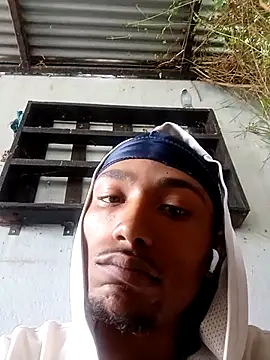 slimmydaddy69 online show from April 12, 9:44 am