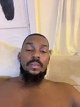 Destrozador415 online show from February 24, 5:43 am