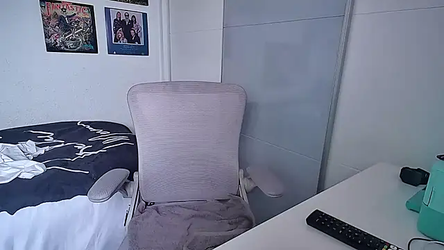 Marioo4k online show from February 10, 7:58 am