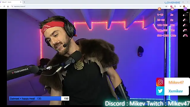 Snapshot of Mikev chatting on September 11, 6:07 pm Mikev online show from September 11, 6:07 pm