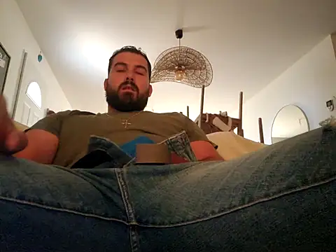 Leonormaldick online show from October 15, 2:35 pm