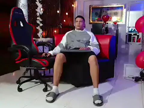 damiam fiery online show from March 18, 4:07 am