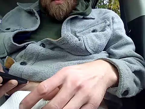 otterlover123 online show from November 11, 5:18 pm